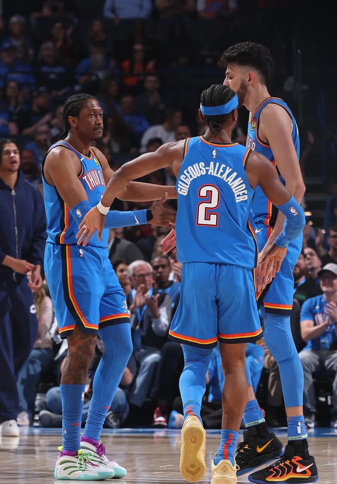 爱游戏官方入口今晚体能课后，明尼苏达森林狼更衣室发声备战NBA常规赛，媒体盛赞，轮换策略成焦点的简单介绍