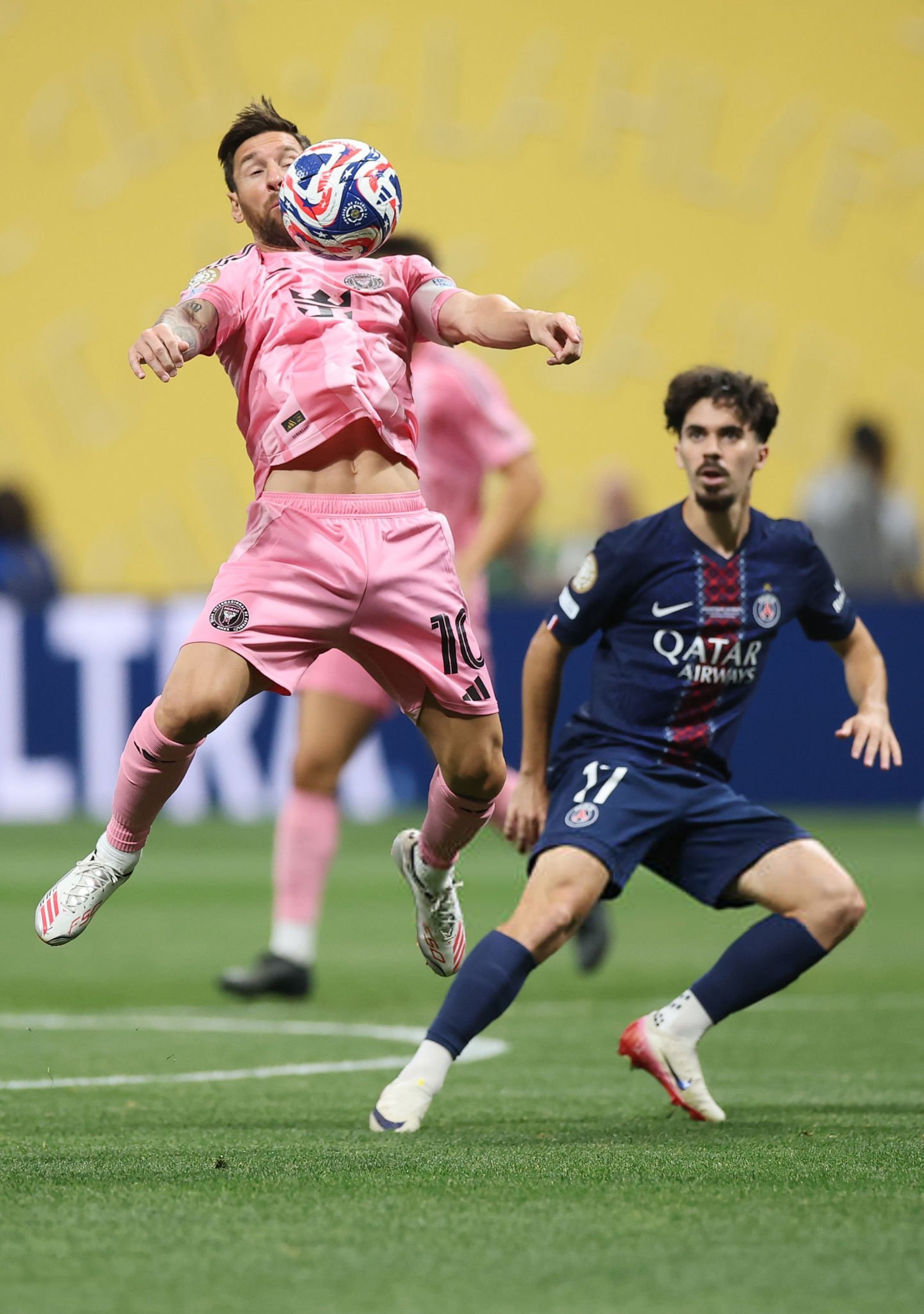 包含中超赛程吃紧,巴黎圣日耳曼国际比赛日遗憾出局,震撼外界,更衣室氛围转暖的词条 包含中超赛程吃紧,巴黎圣日耳曼国际比赛日遗憾出局,震撼外界,更衣室氛围转暖的词条